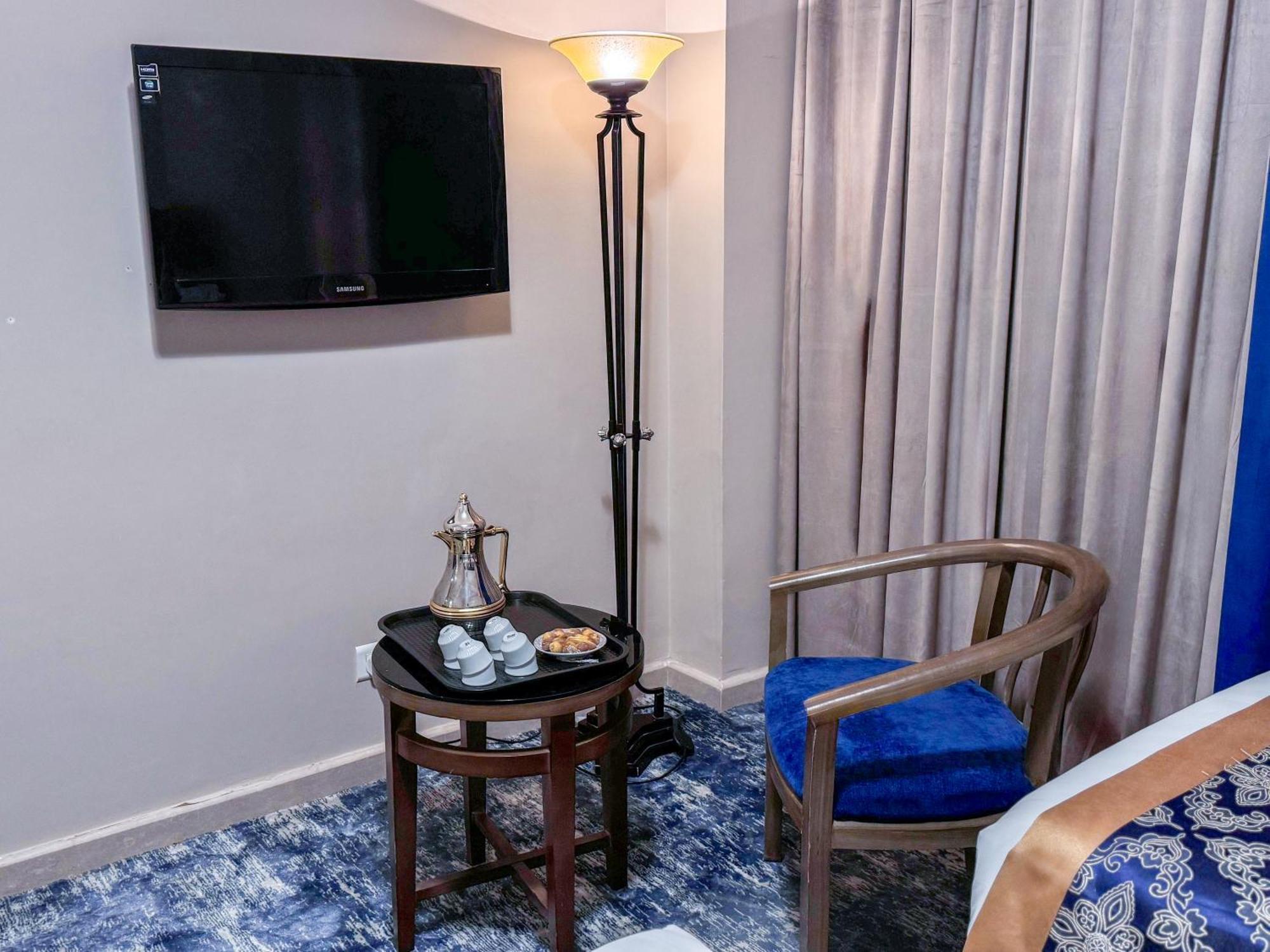 Rabwat Al Safwah Golden Hotel Медина Экстерьер фото