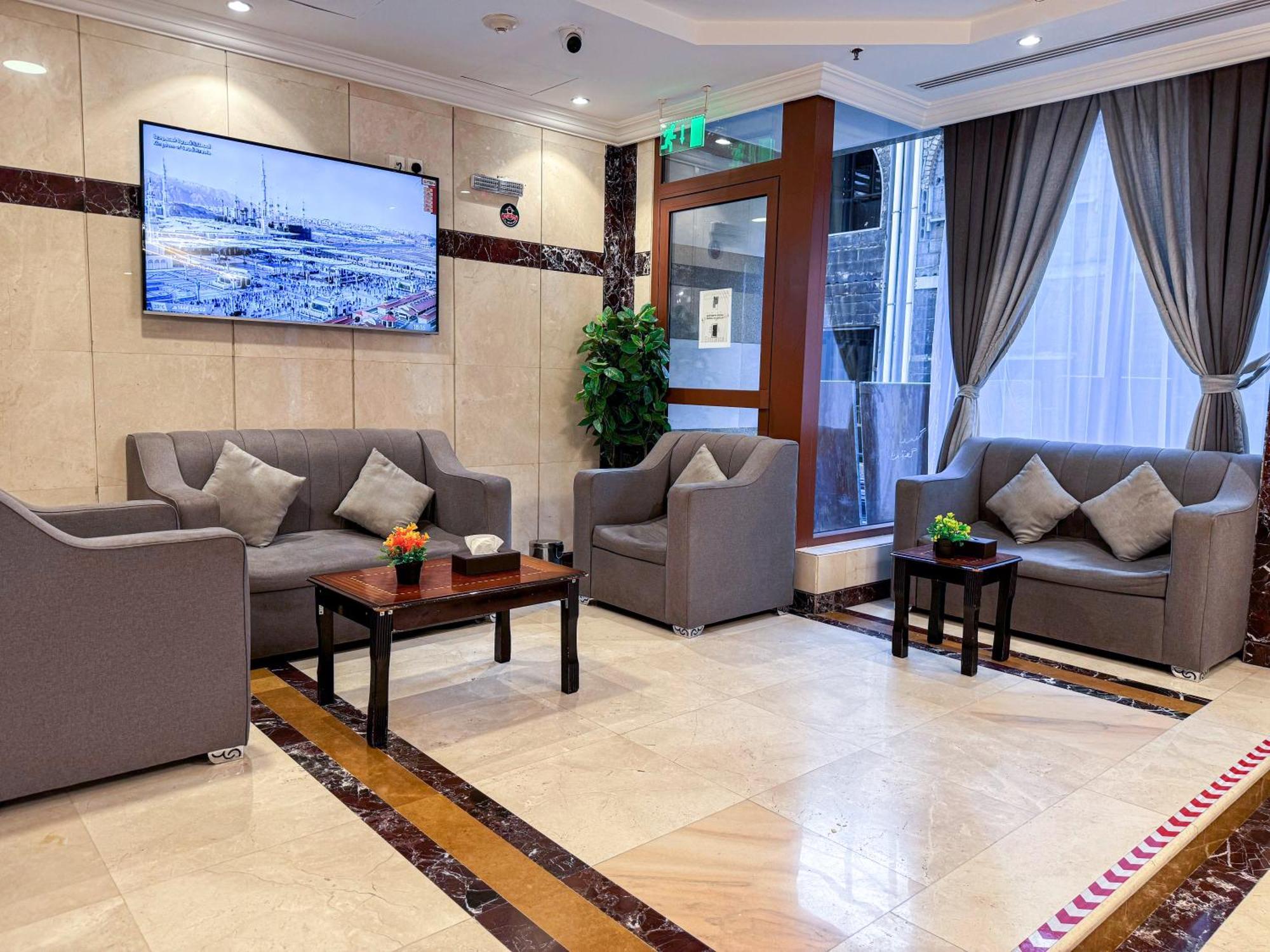 Rabwat Al Safwah Golden Hotel Медина Экстерьер фото