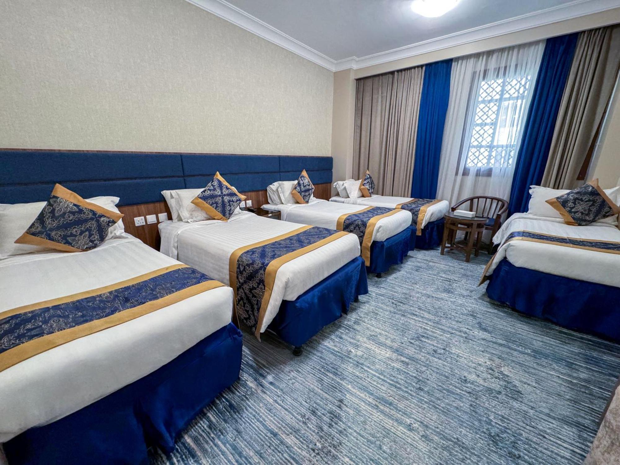 Rabwat Al Safwah Golden Hotel Медина Экстерьер фото