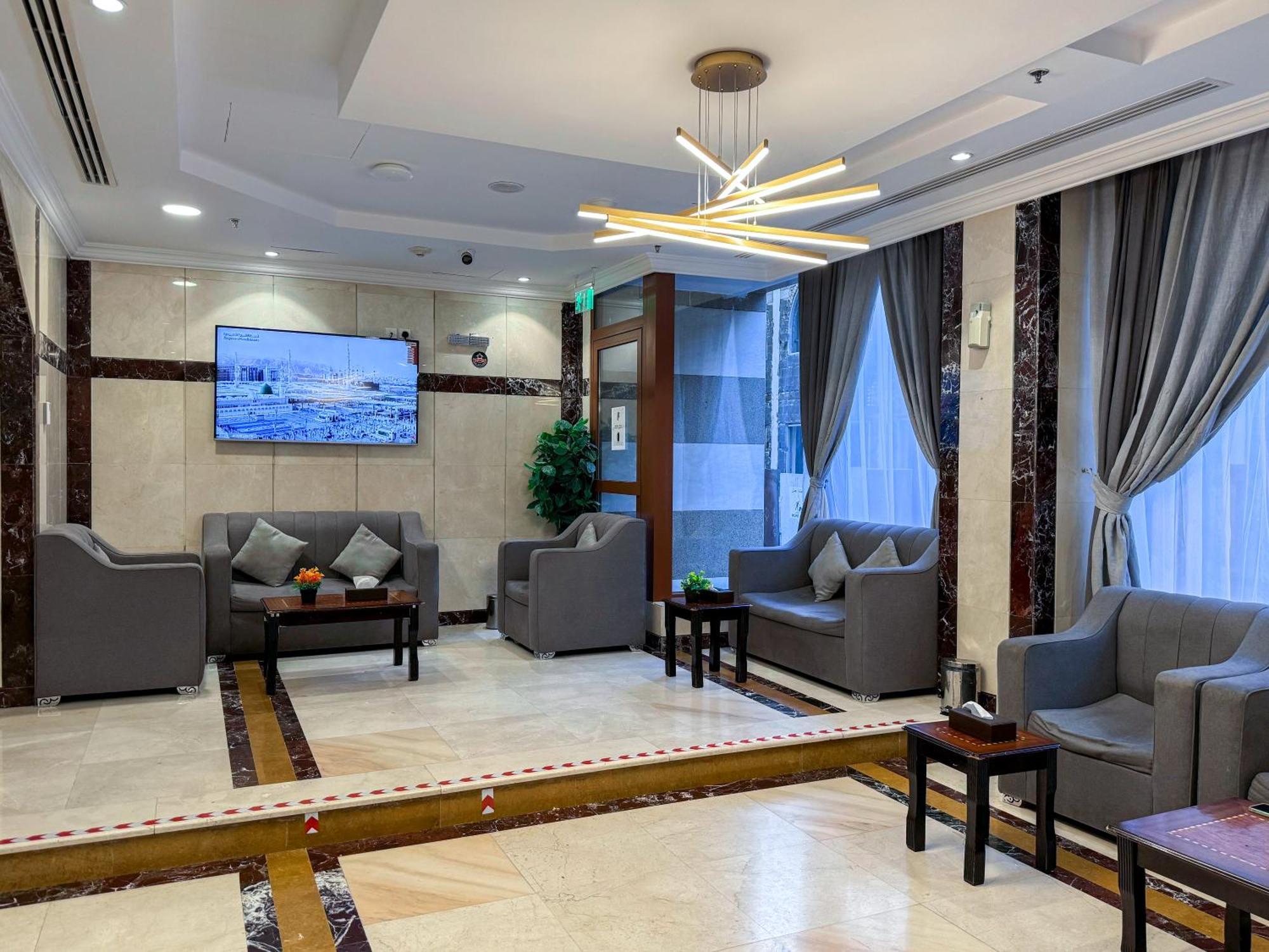 Rabwat Al Safwah Golden Hotel Медина Экстерьер фото
